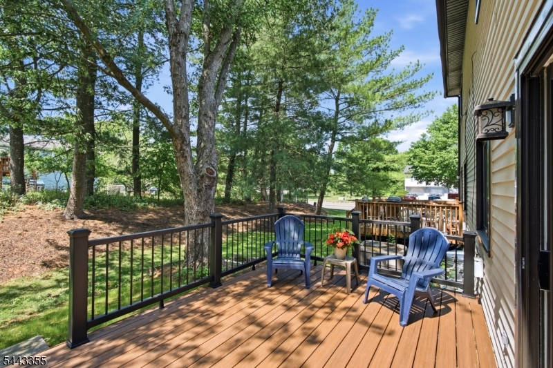 81 Canterberry Cir