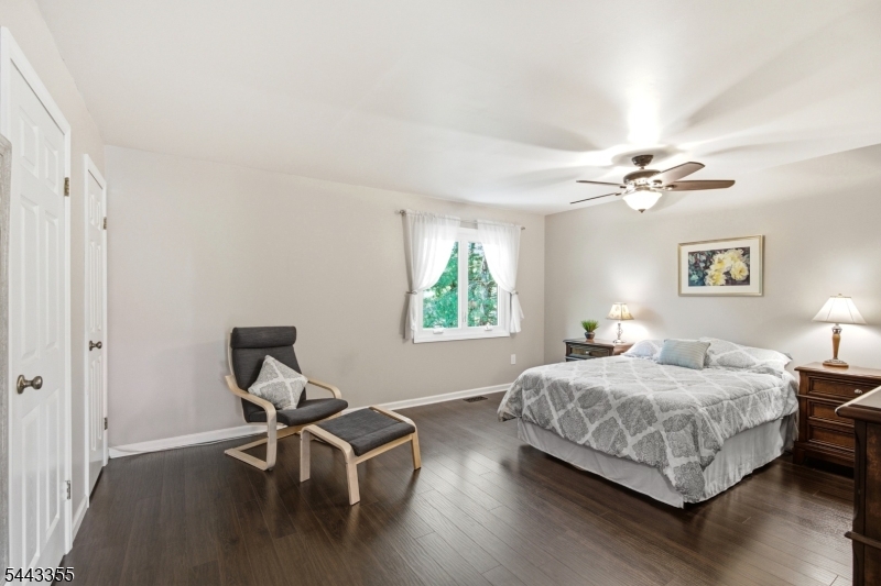 81 Canterberry Cir