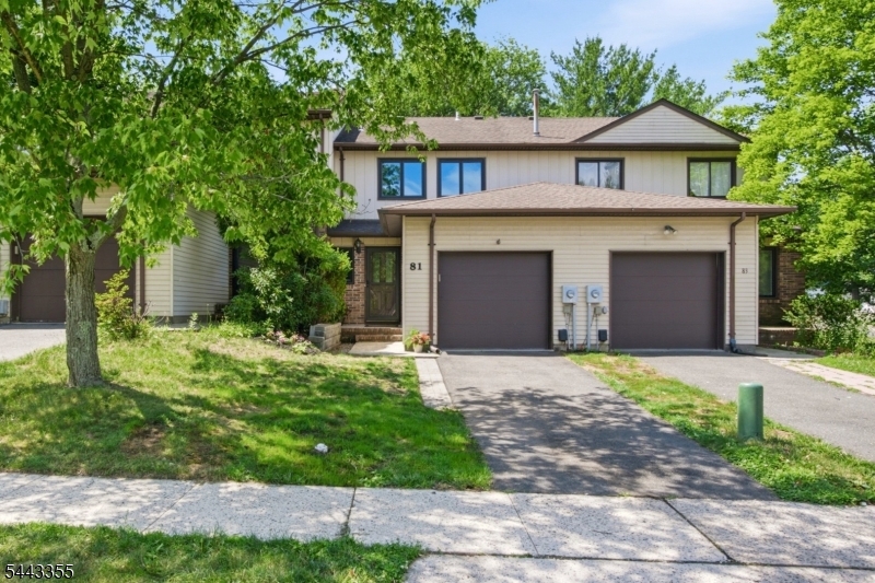 81 Canterberry Cir