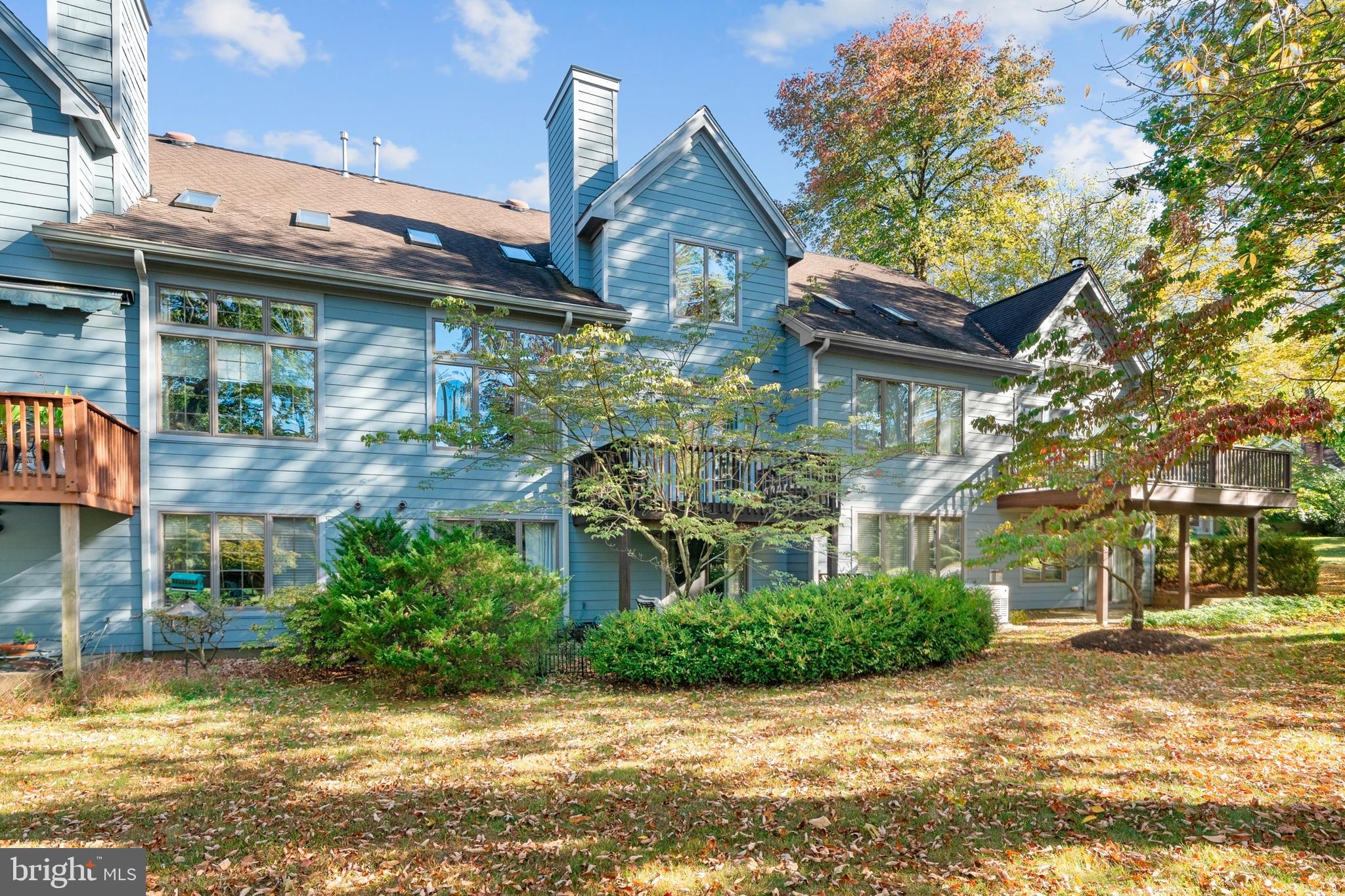 2 WATERFORD COURT