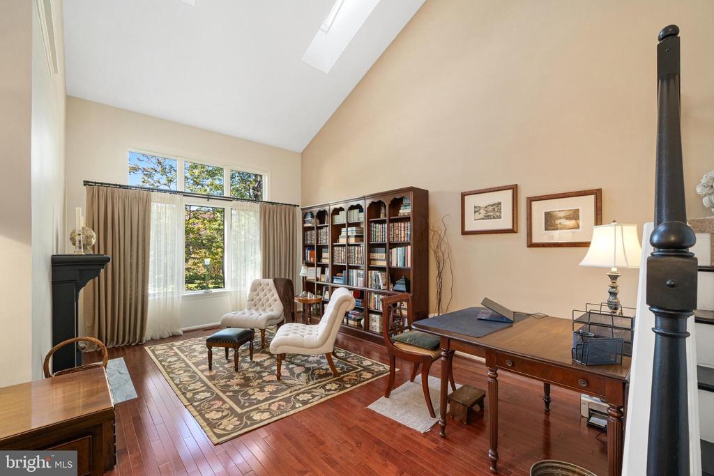 2 WATERFORD COURT