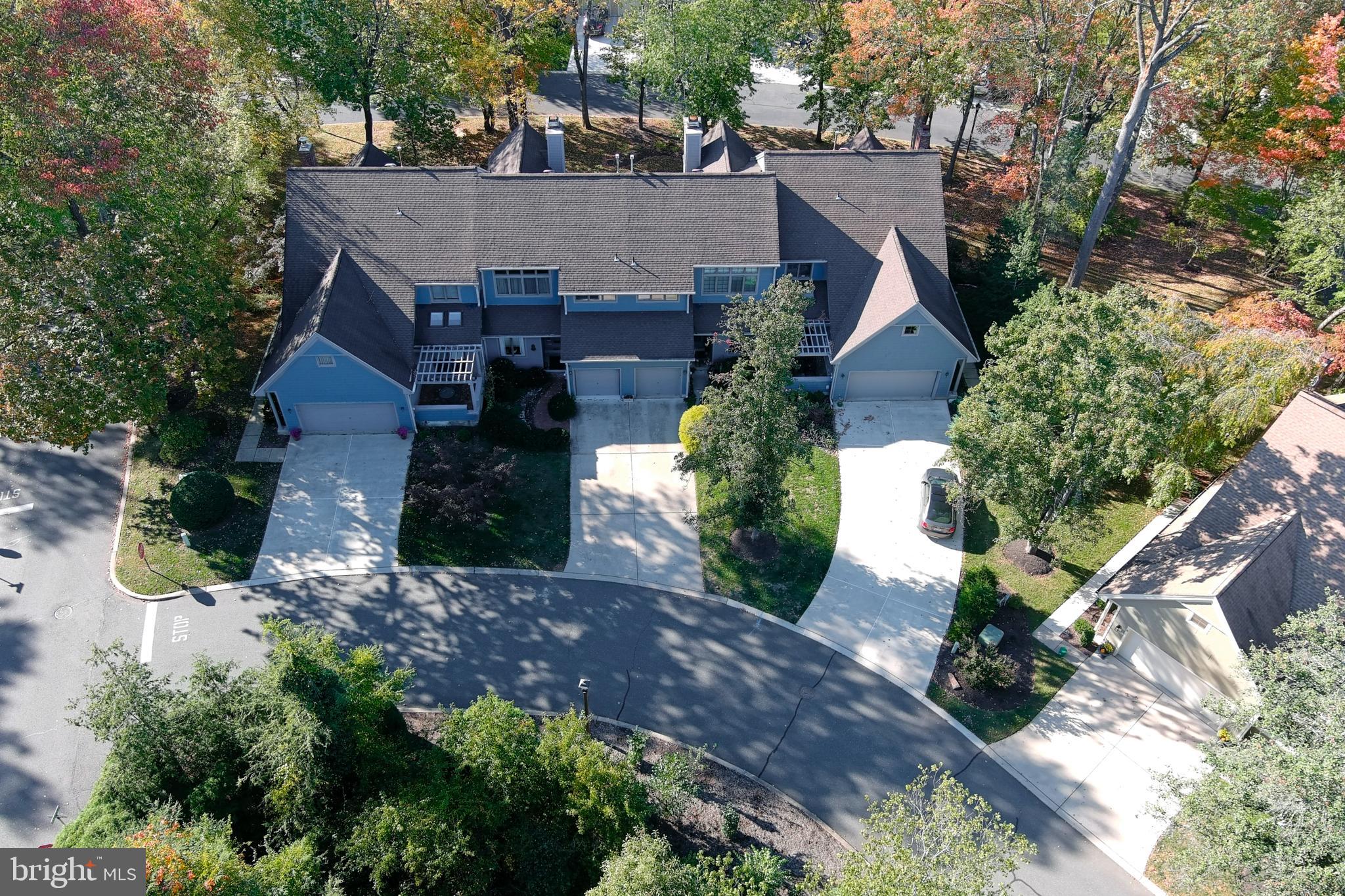2 WATERFORD COURT