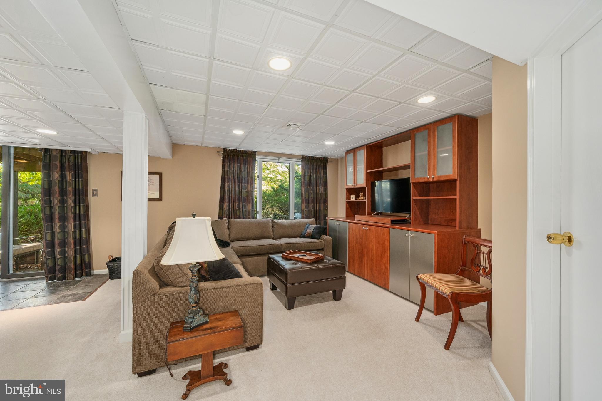 2 WATERFORD COURT