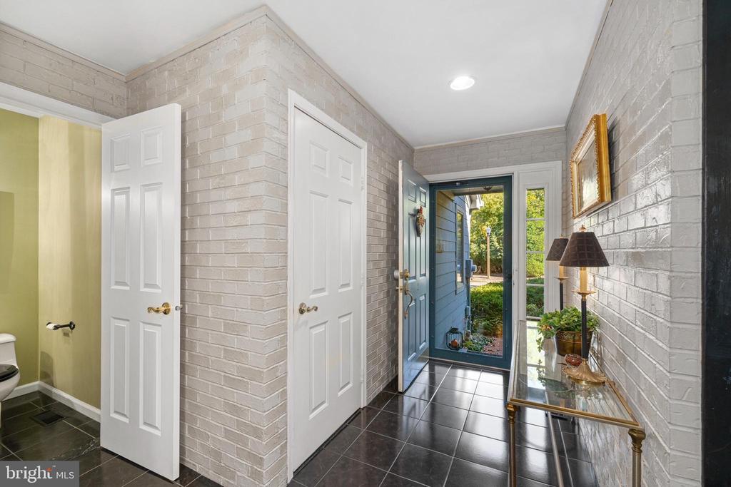 2 WATERFORD COURT
