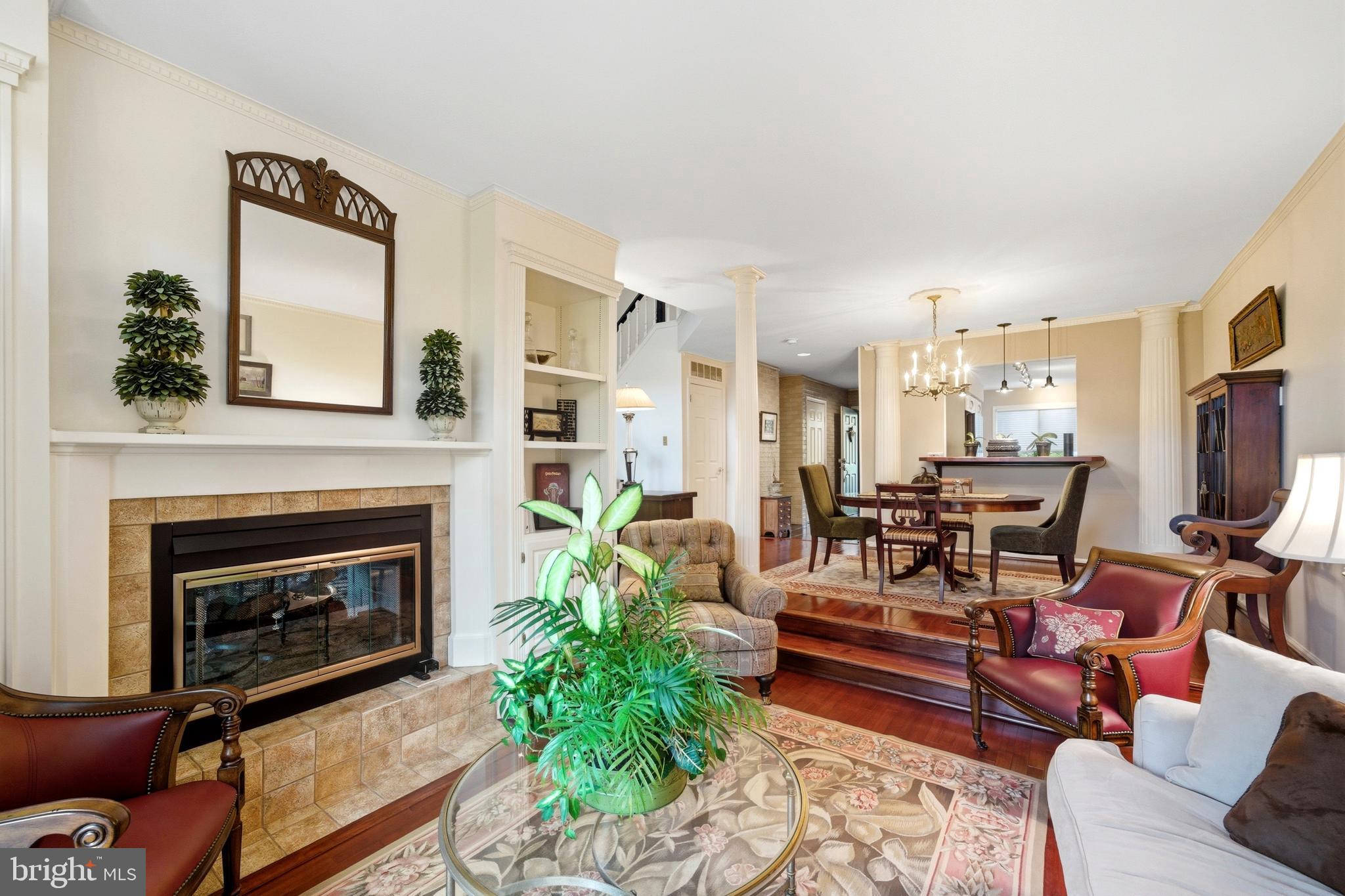 2 WATERFORD COURT