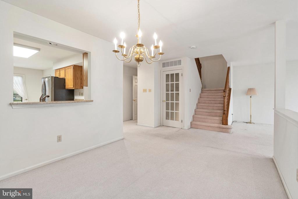 11 STURBRIDGE COURT