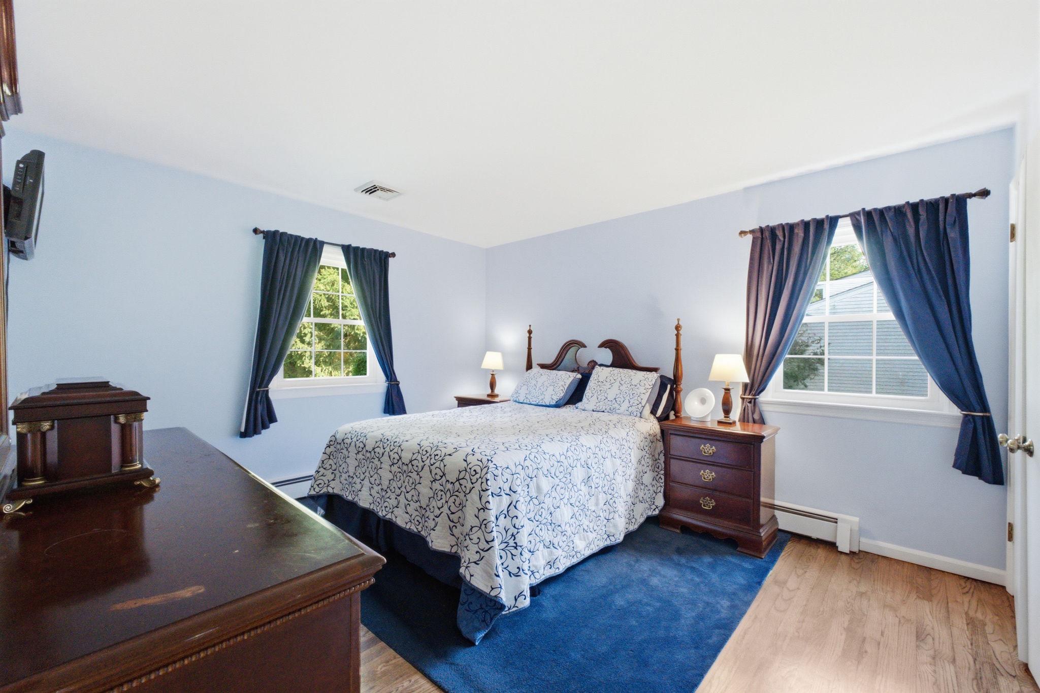 7 MORNINGSIDE DRIVE
