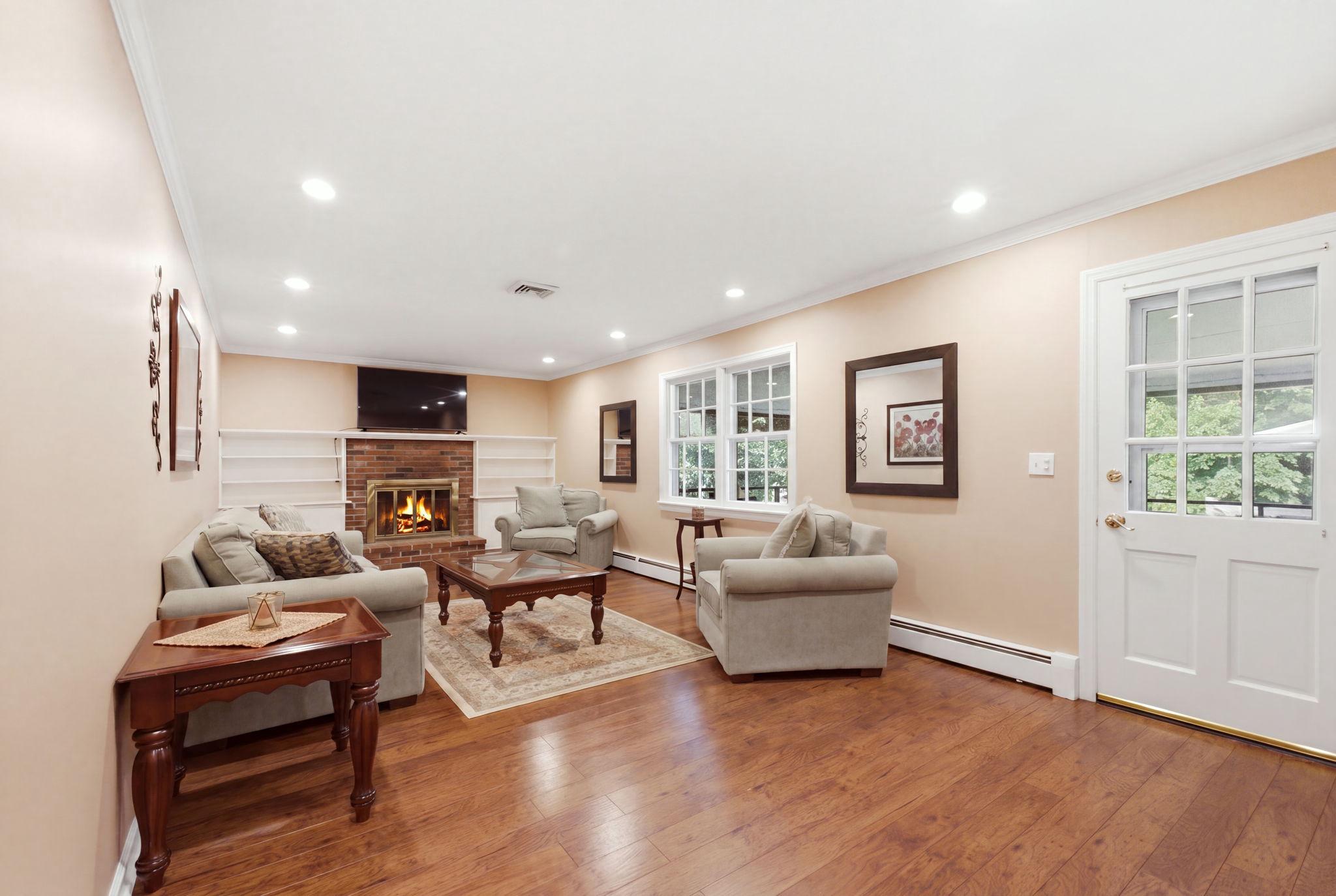 7 MORNINGSIDE DRIVE