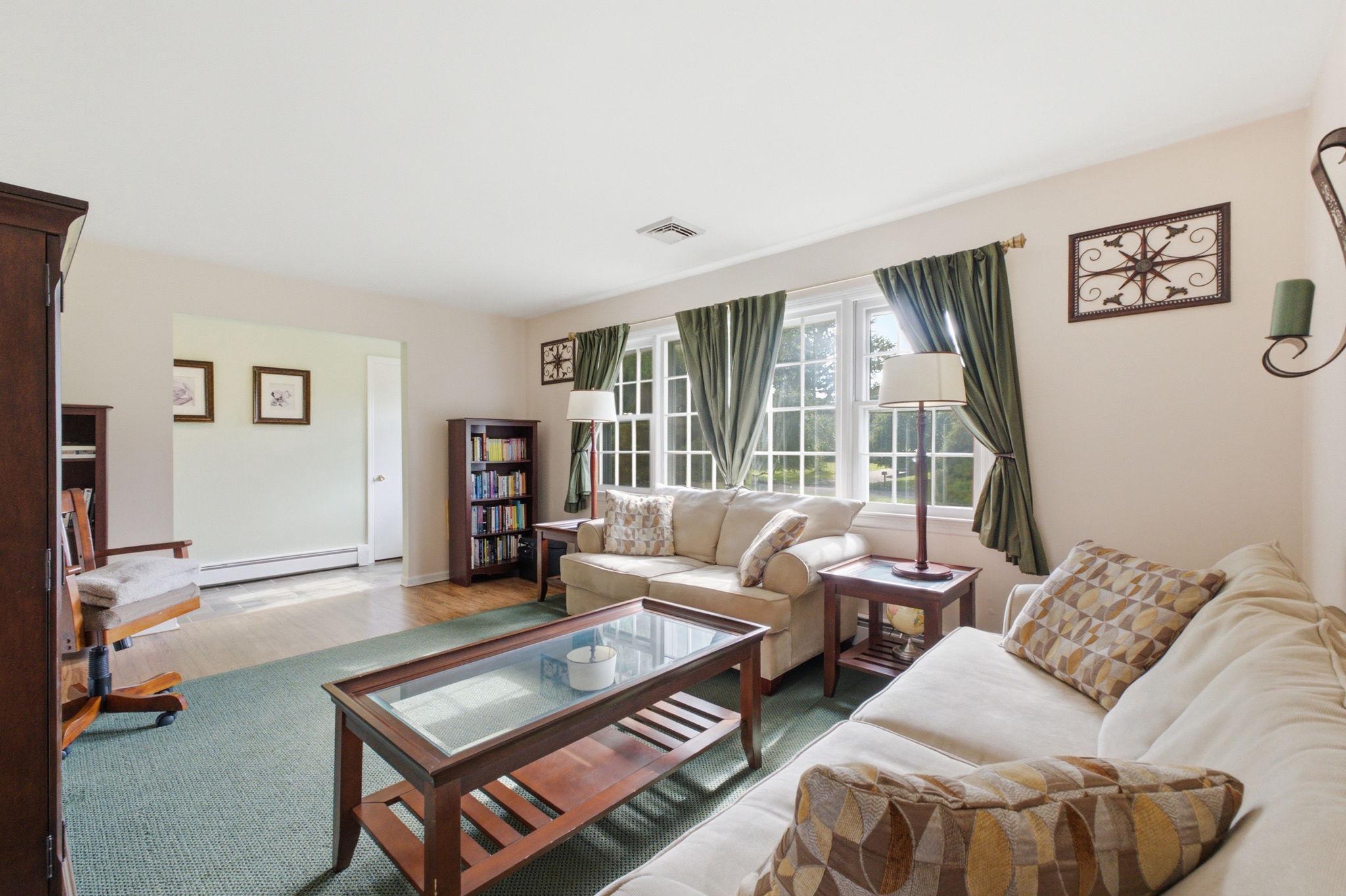 7 MORNINGSIDE DRIVE