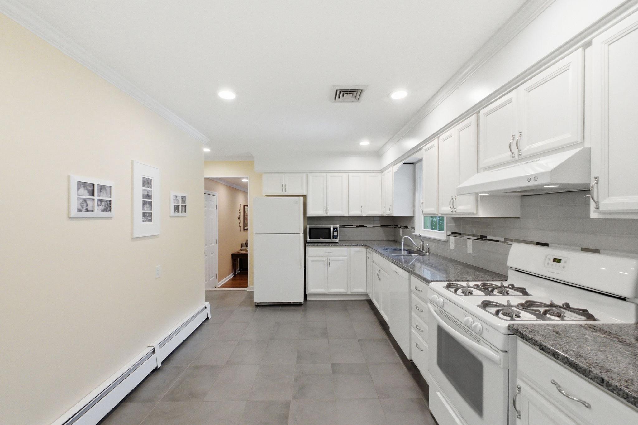7 MORNINGSIDE DRIVE