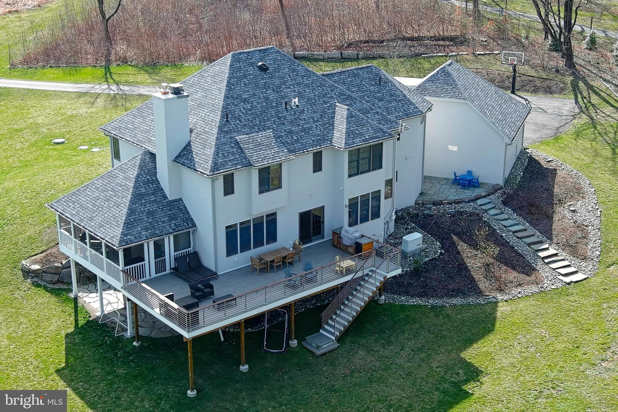 2654 N SUGAN RD