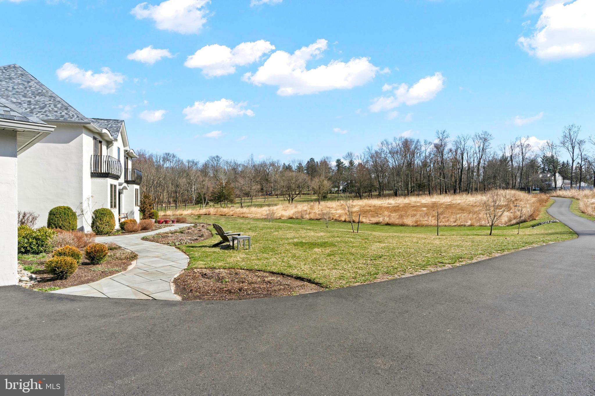 2654 N SUGAN RD