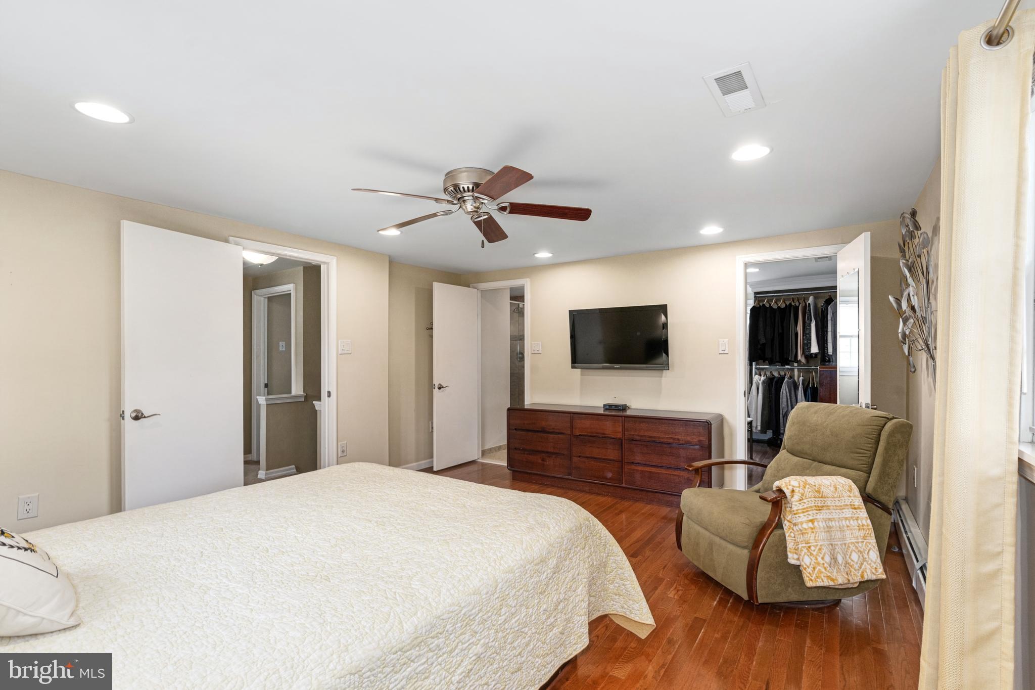 2305 Langhorne Yardley Rd
