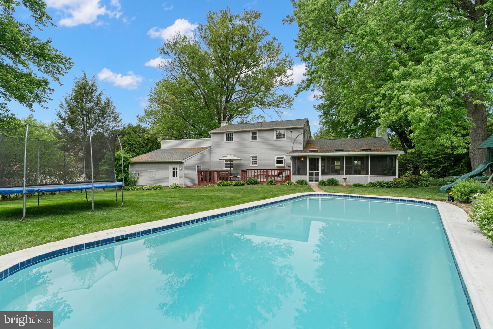 2305 Langhorne Yardley Rd