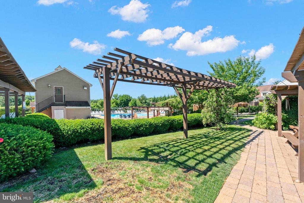45 B Darien