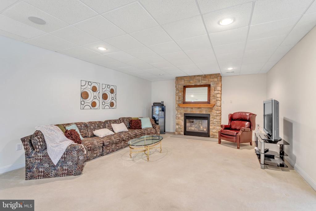 232 Bobwhite Rd