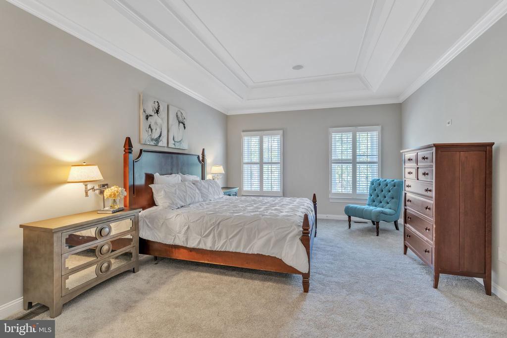 232 Bobwhite Rd