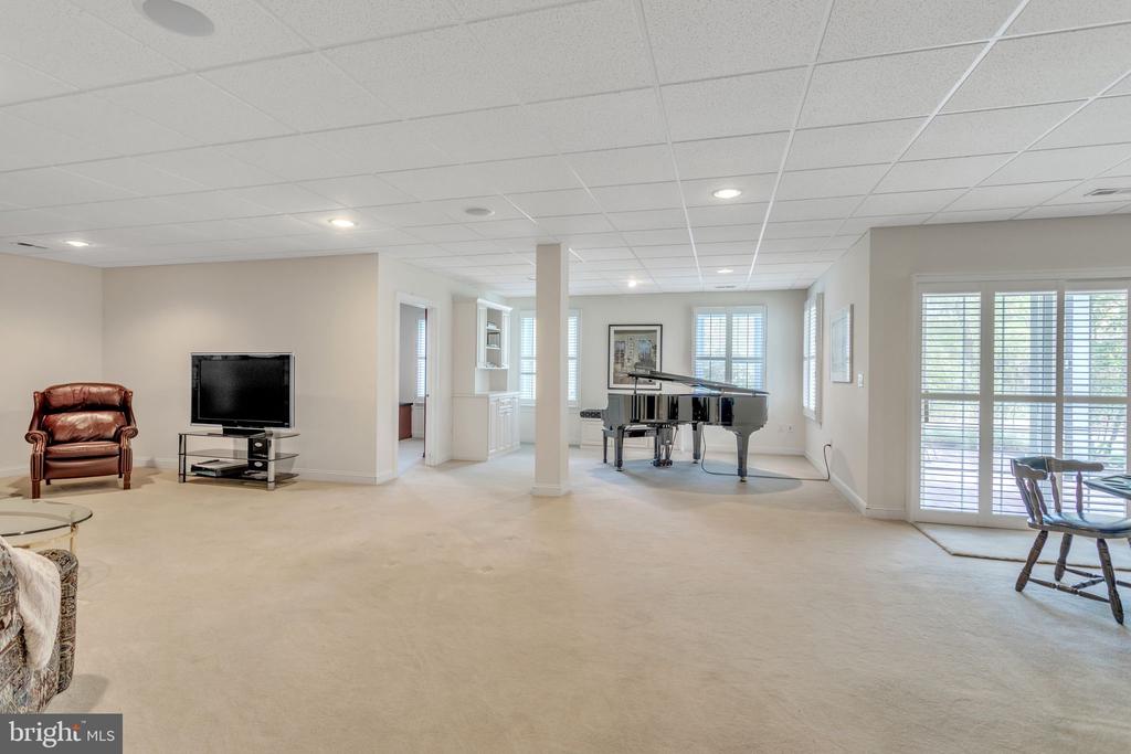 232 Bobwhite Rd