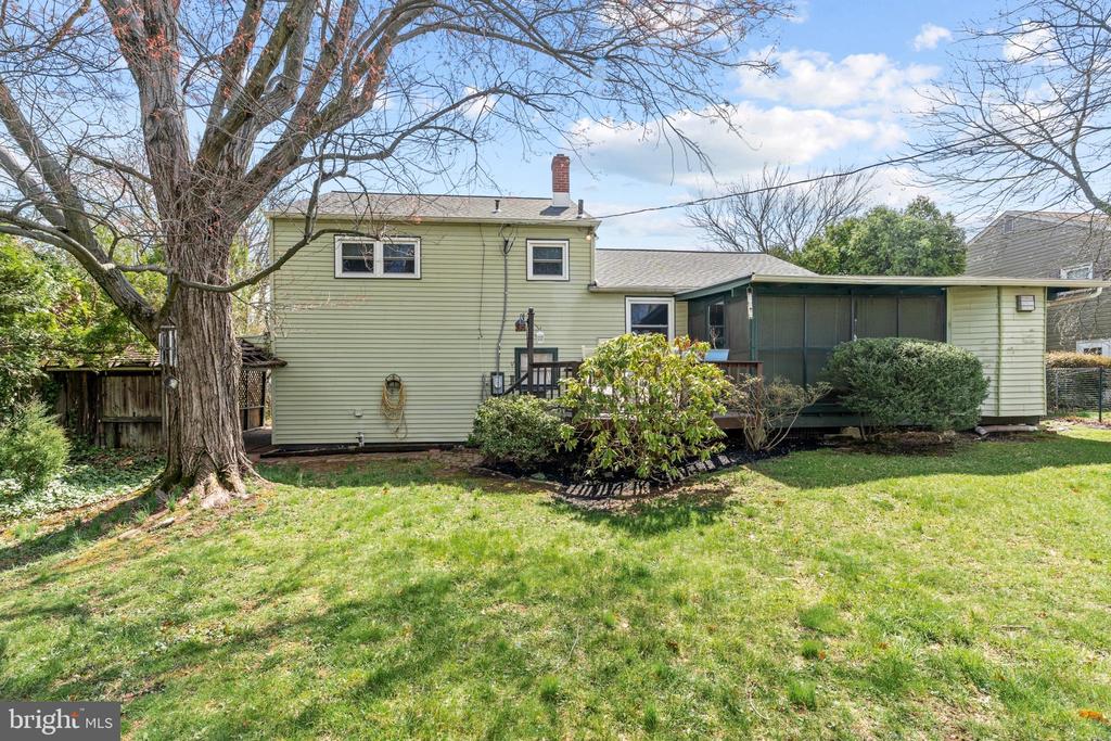 294 Poplar Rd
