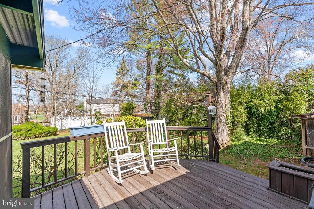 294 Poplar Rd