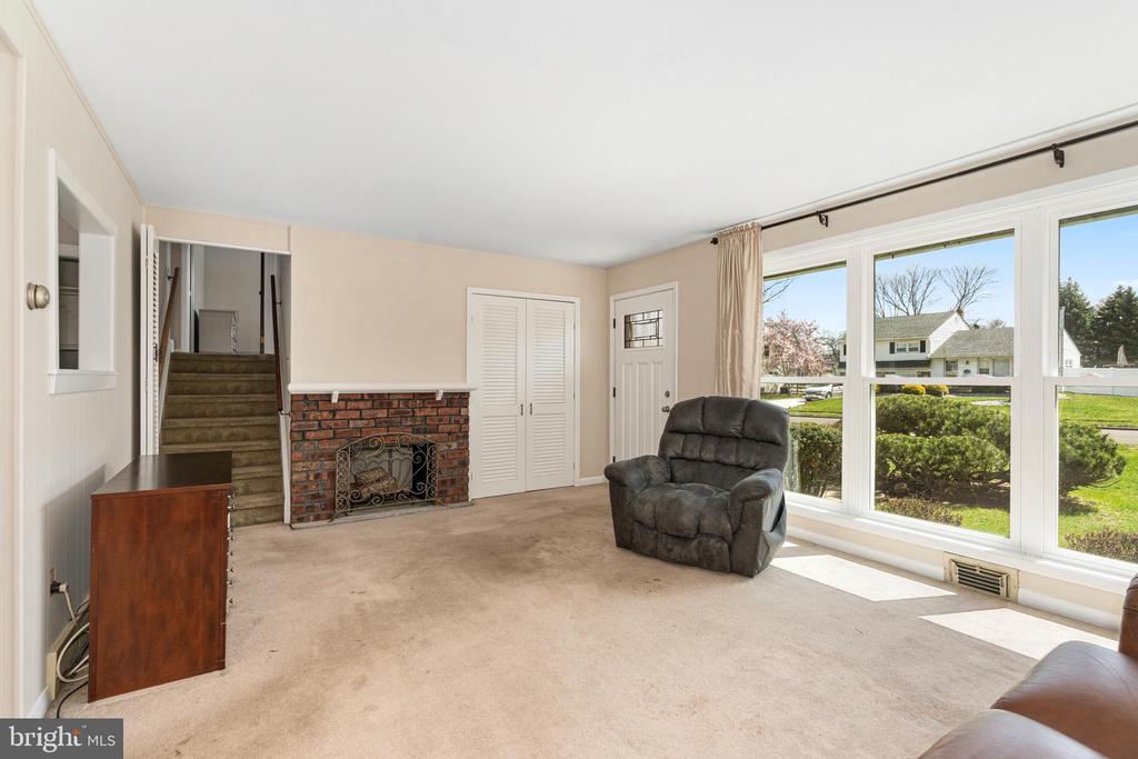 294 Poplar Rd
