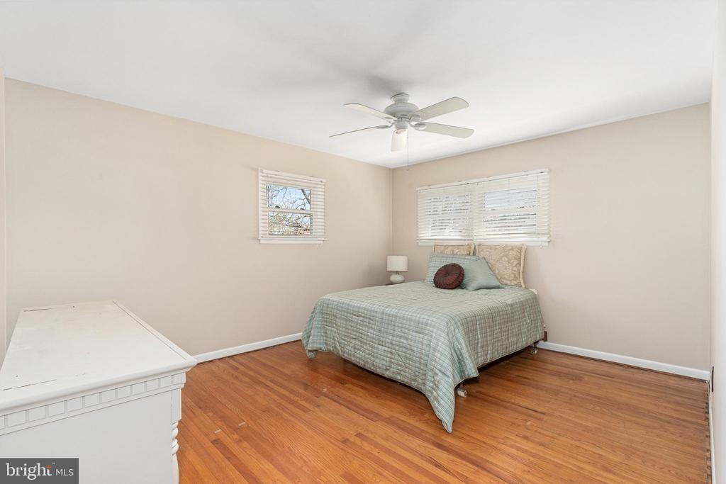 294 Poplar Rd