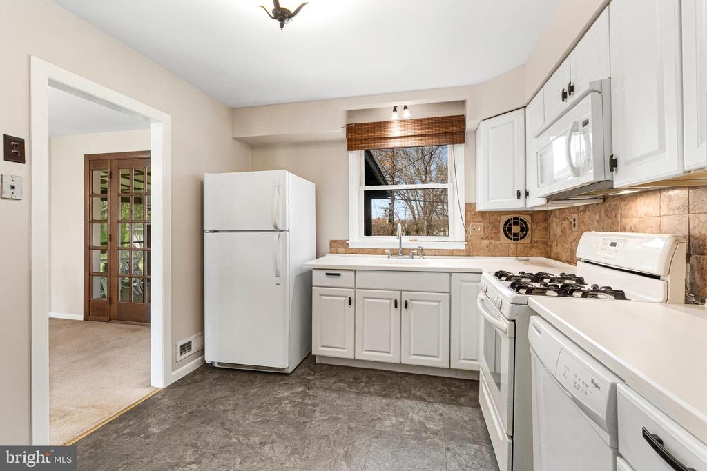 294 Poplar Rd