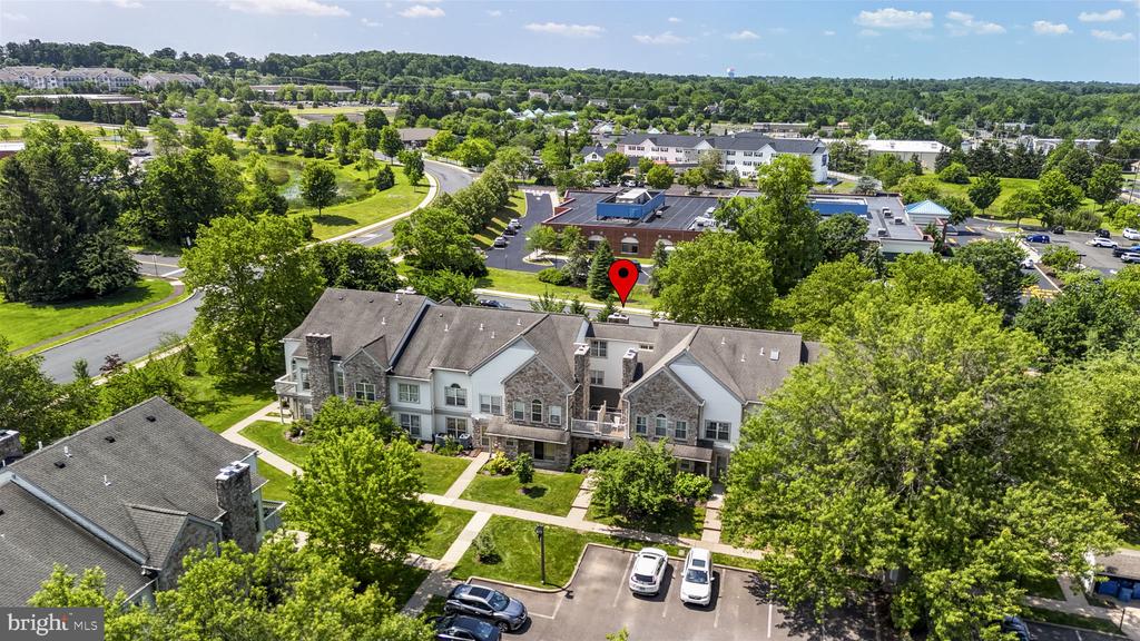 208 Remington Ct