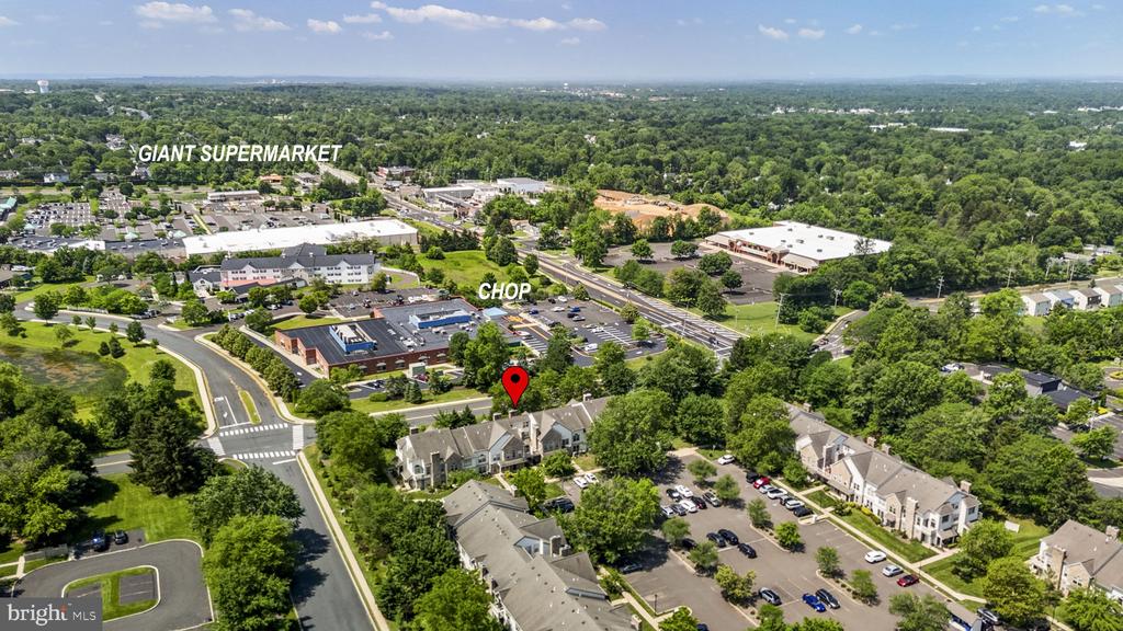 208 Remington Ct