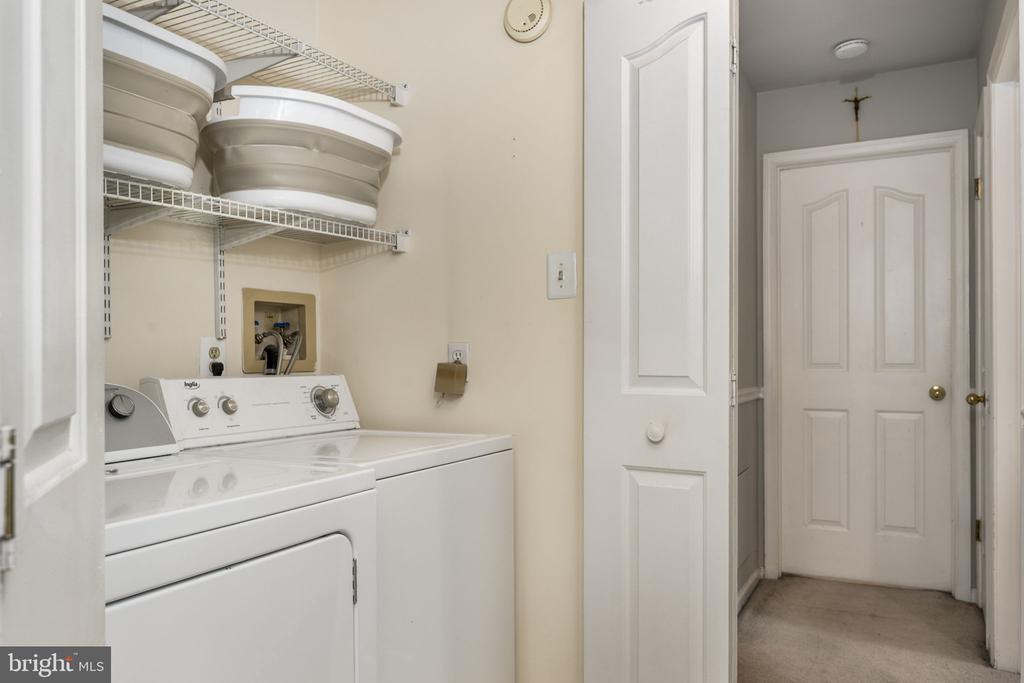 208 Remington Ct