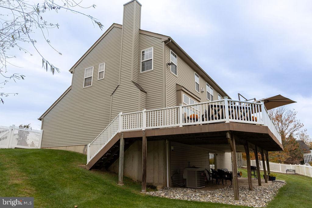 814 SYDNI COURT