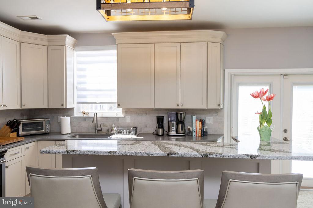814 SYDNI COURT