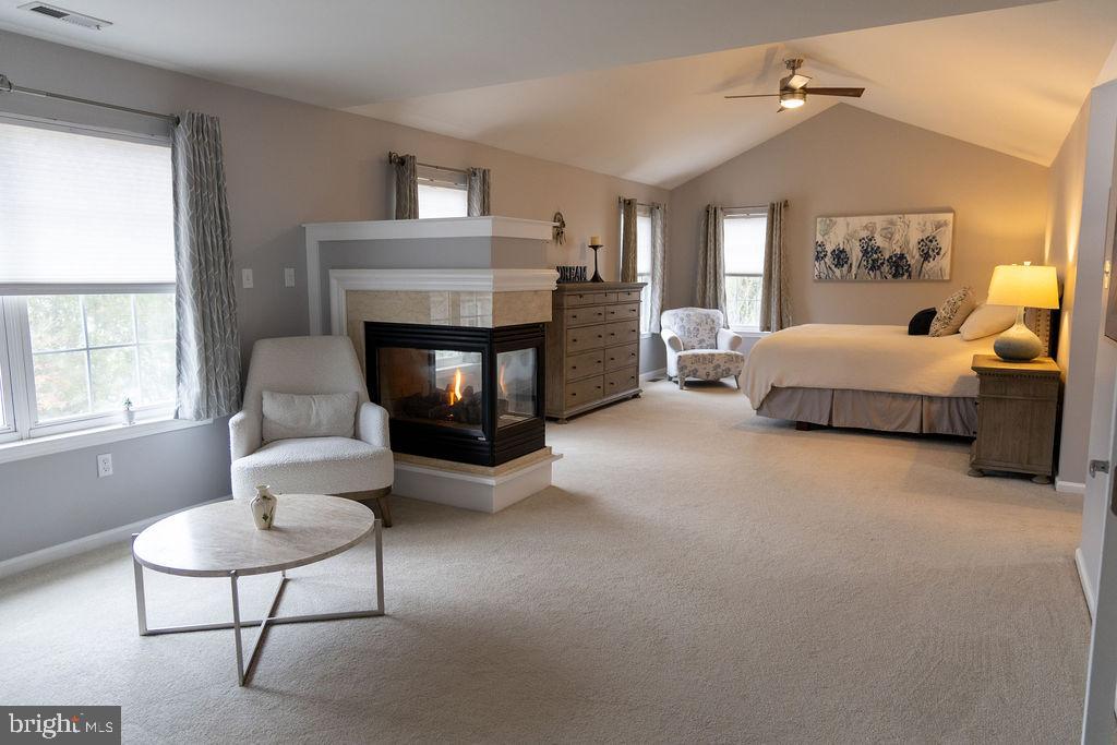 814 SYDNI COURT
