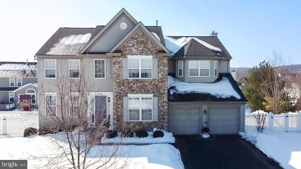 814 SYDNI COURT