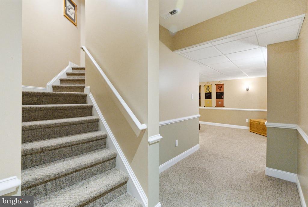 250 ROCKSVILLE ROAD