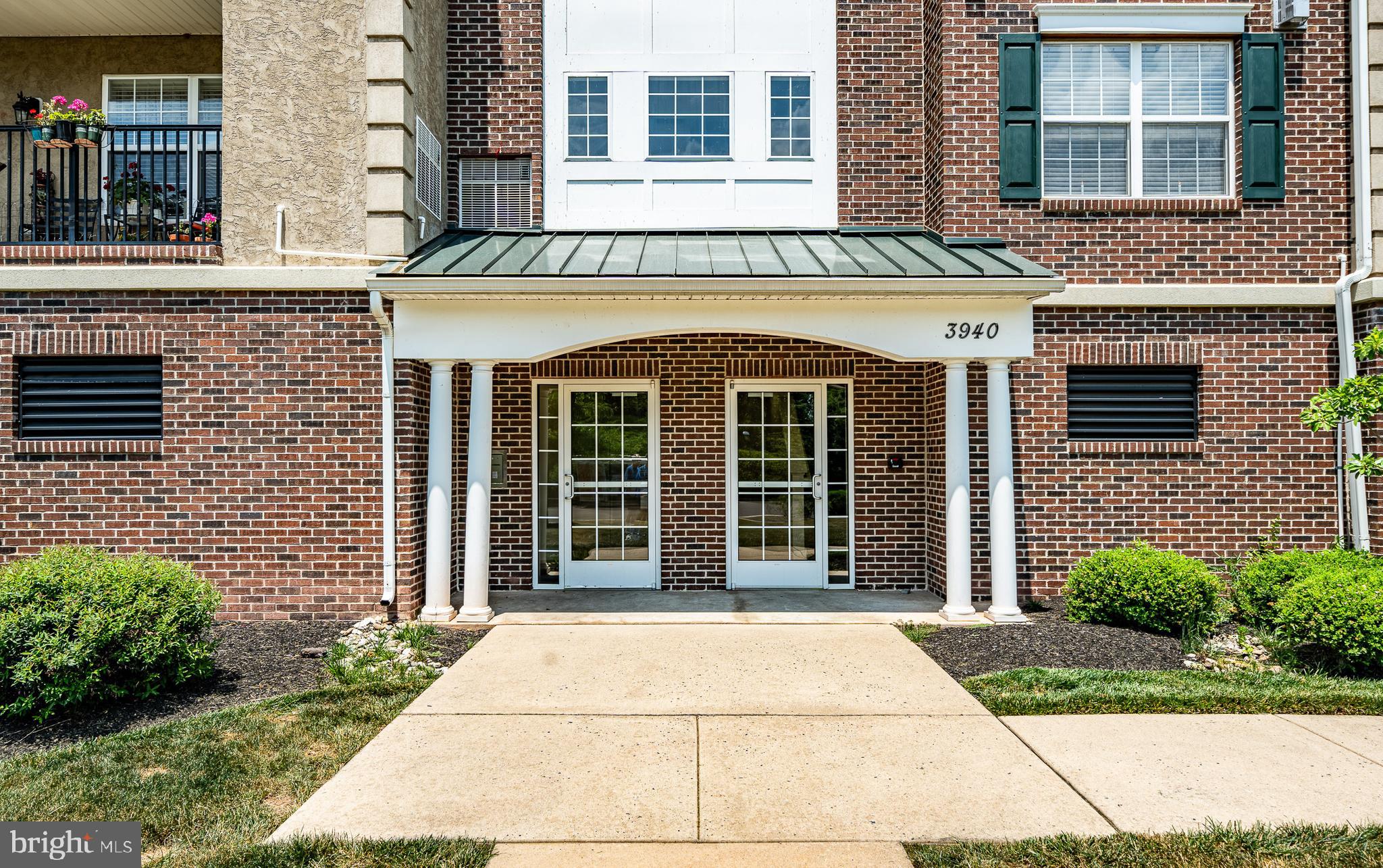 3940 Ashland Dr #148