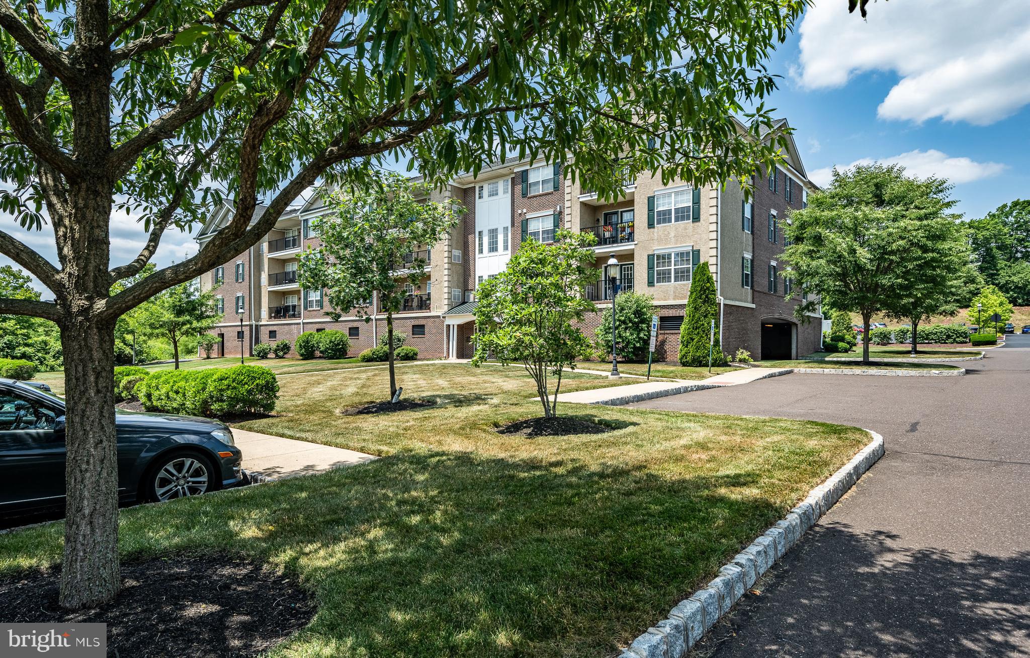 3940 Ashland Dr #148