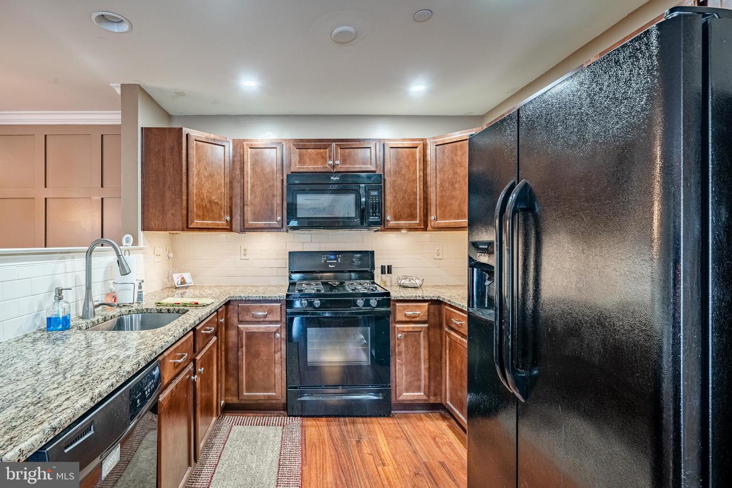 3940 Ashland Dr #148