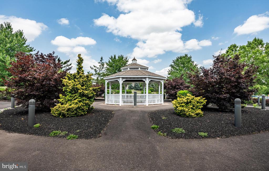 3940 Ashland Dr #148