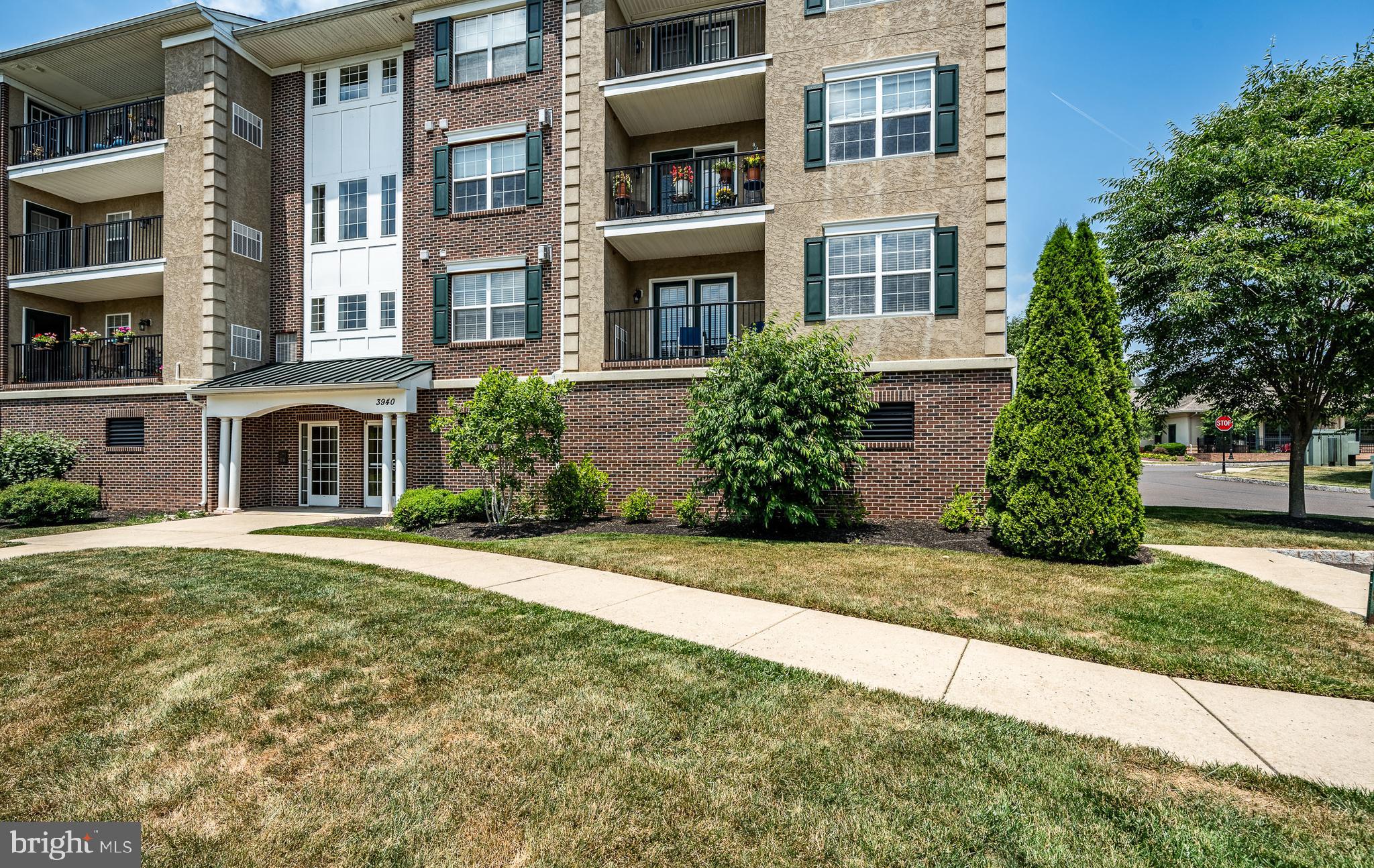 3940 Ashland Dr #148