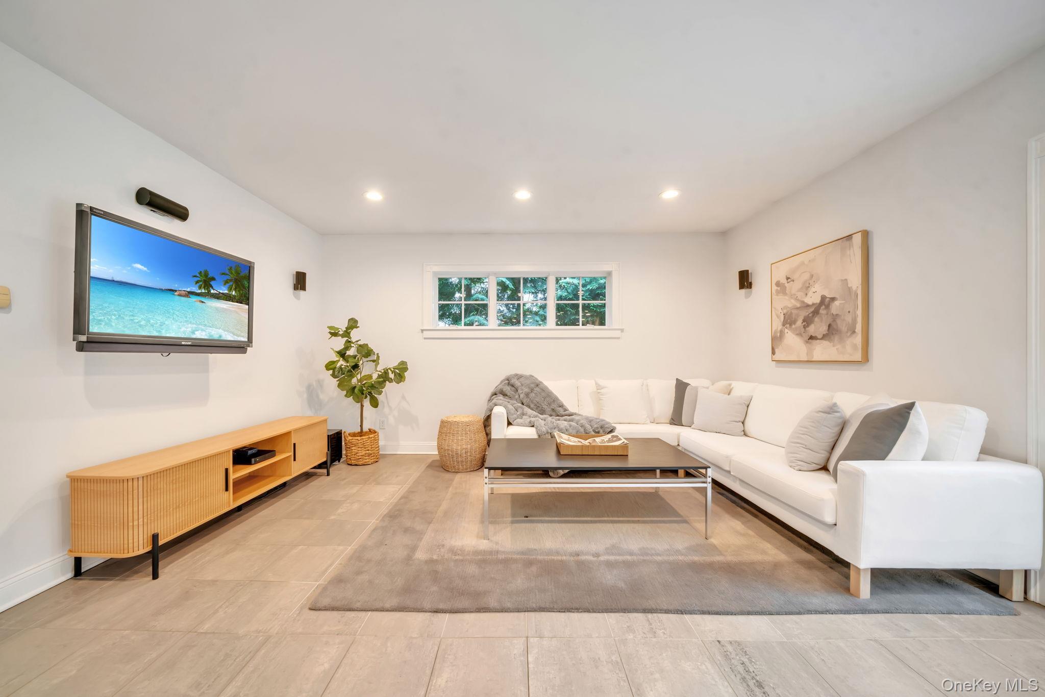 123 Brite Avenue