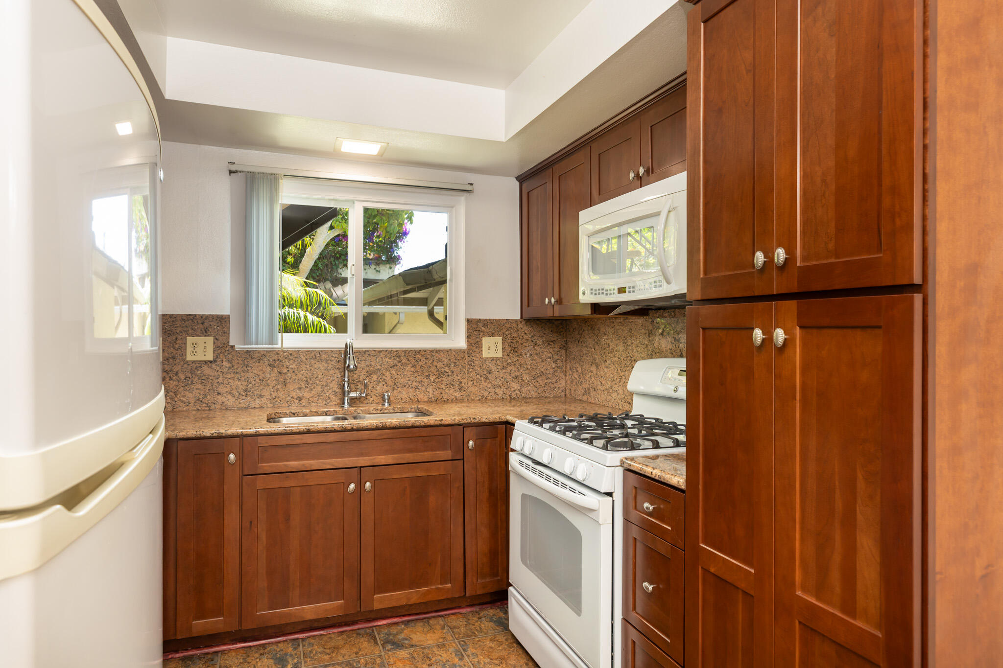 7540 Cathedral Oaks Road Apt 2