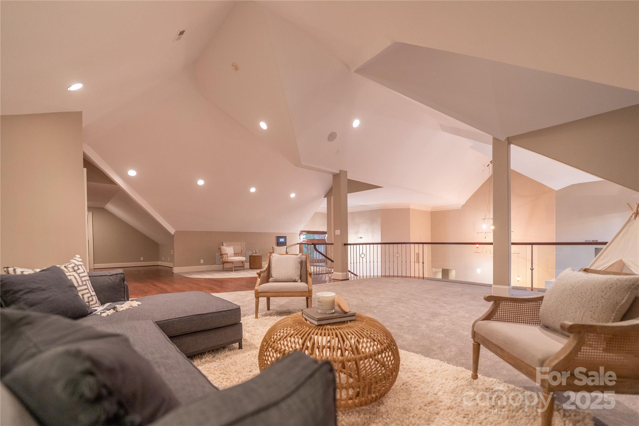 305 Mallard Drive
