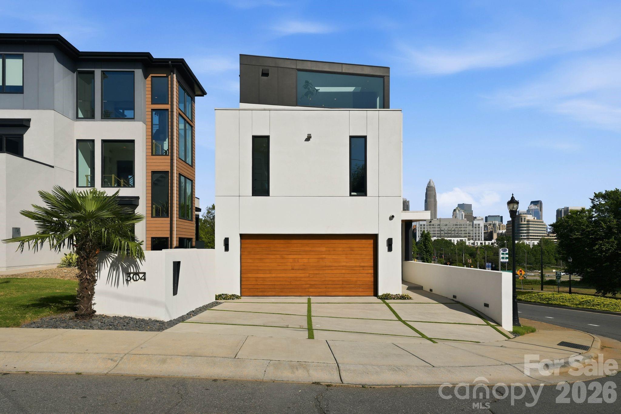 304 Frazier Avenue