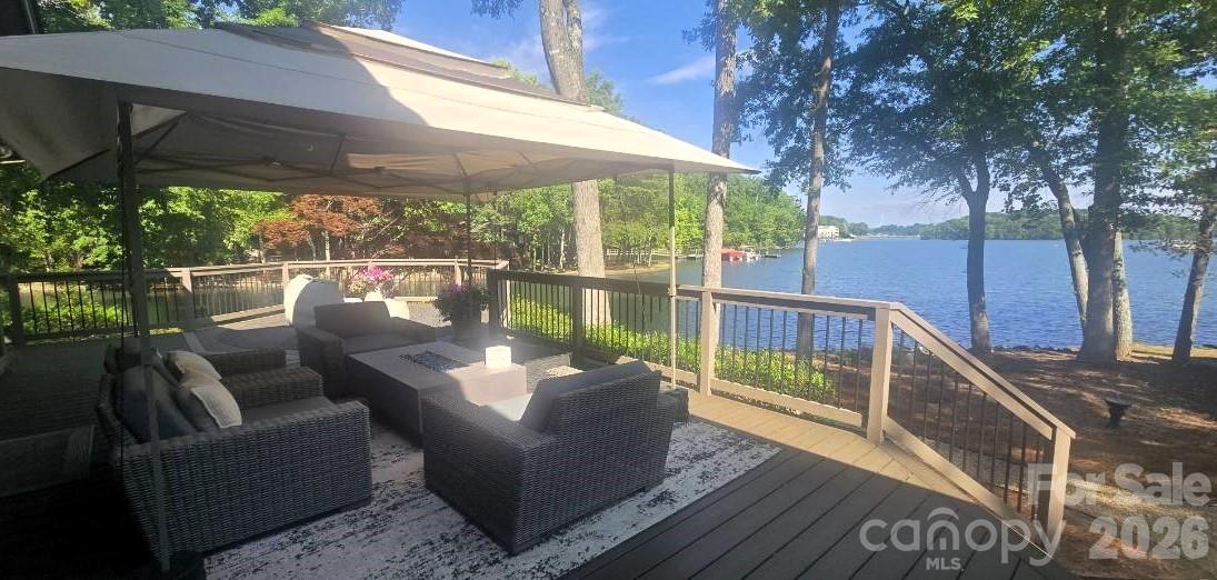 449 Windward Drive