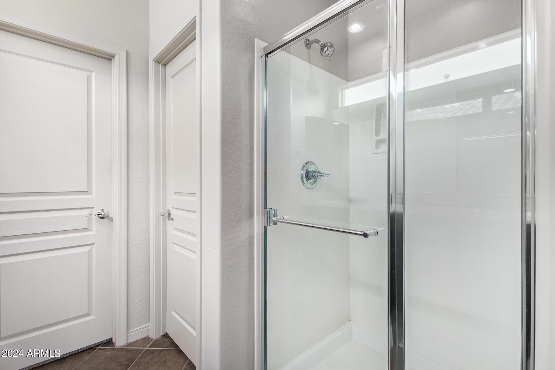 19475 N GRAYHAWK Drive, 2102