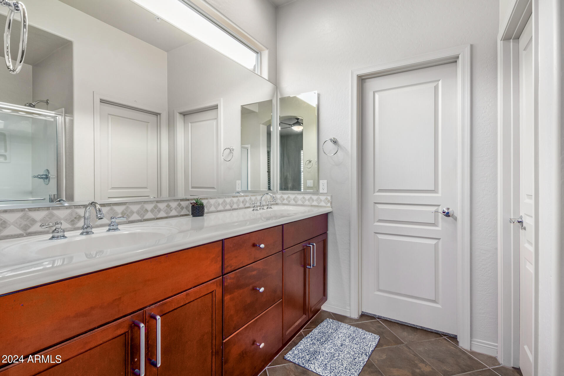 19475 N GRAYHAWK Drive, 2102