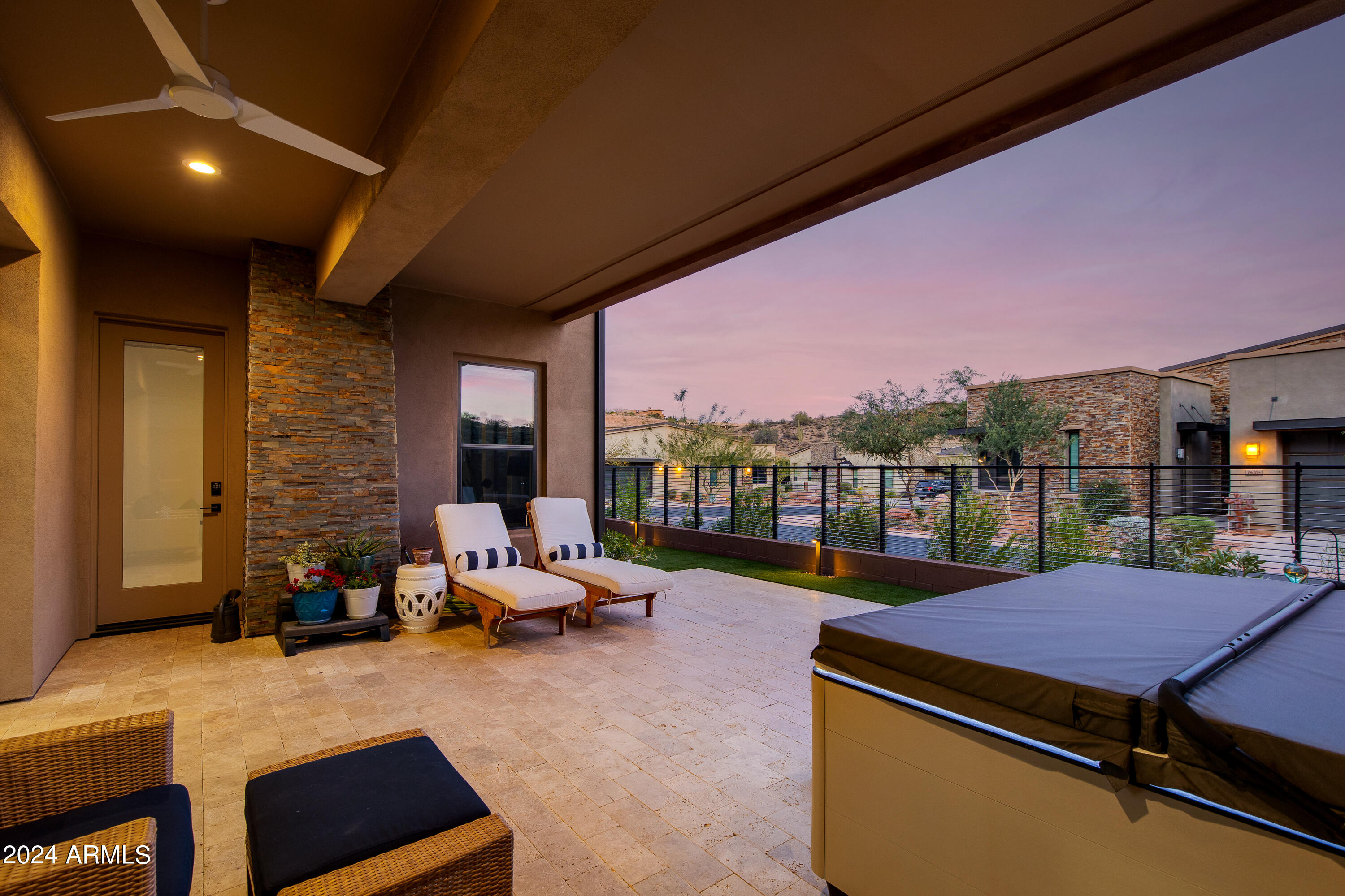 16061 E RIDGESTONE Drive