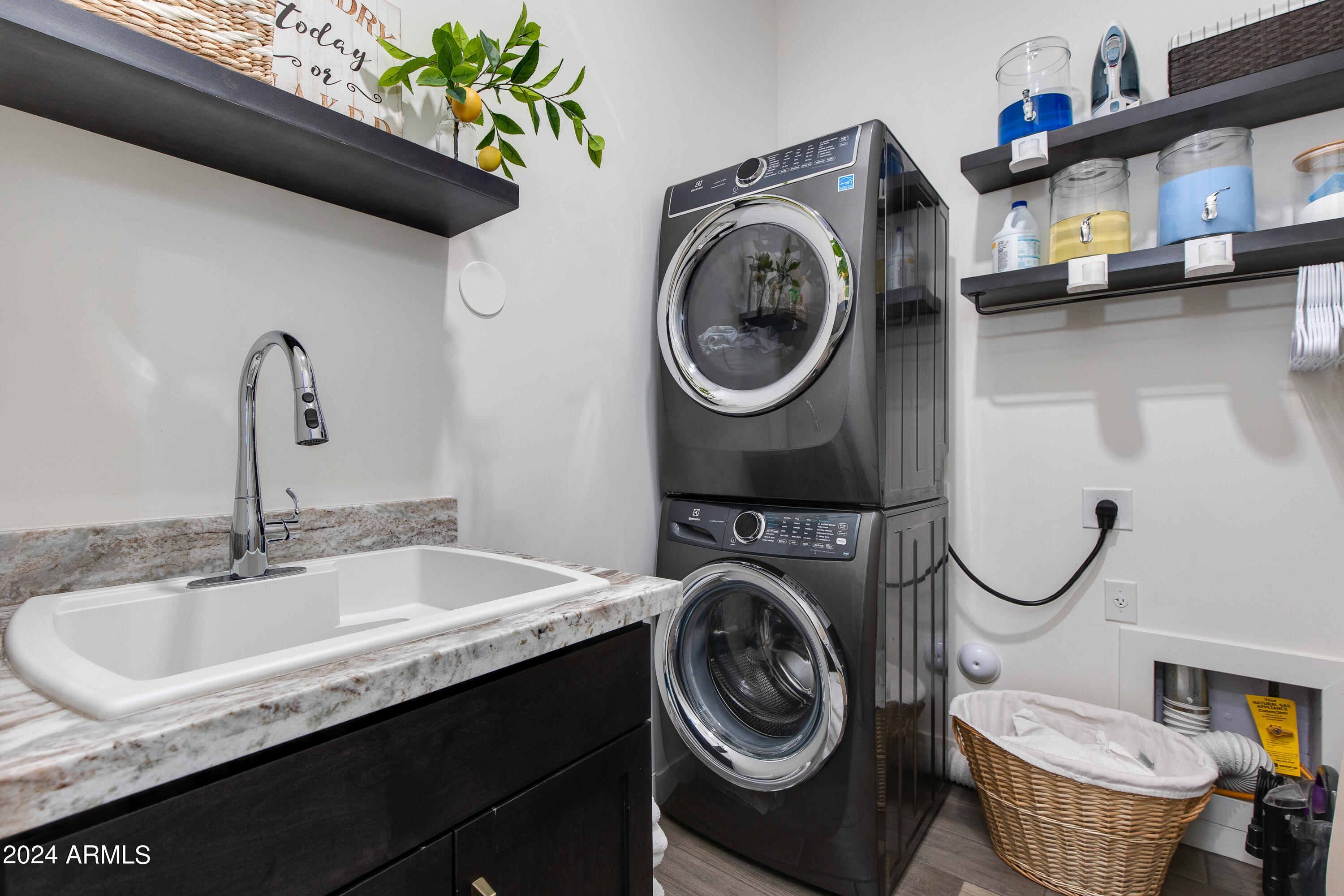 16061 E RIDGESTONE Drive