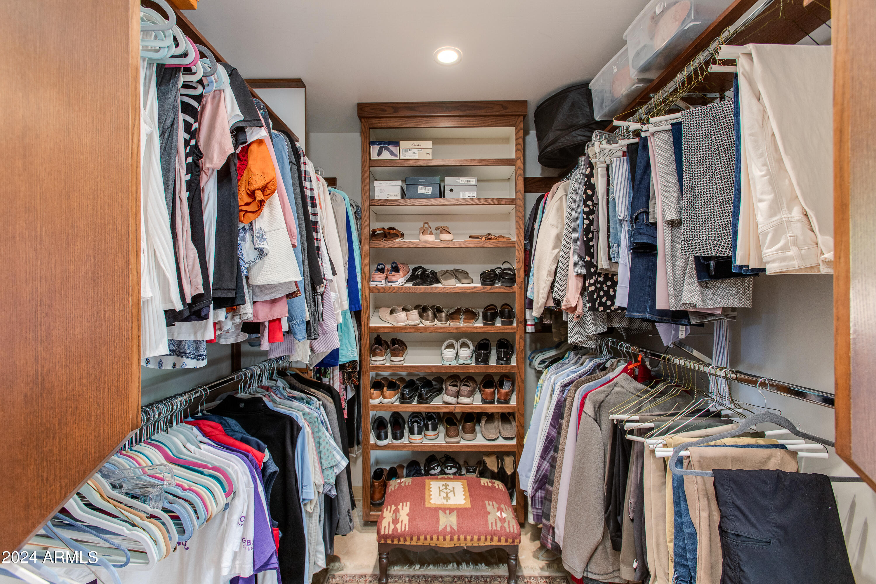 2044 E PASADENA Avenue